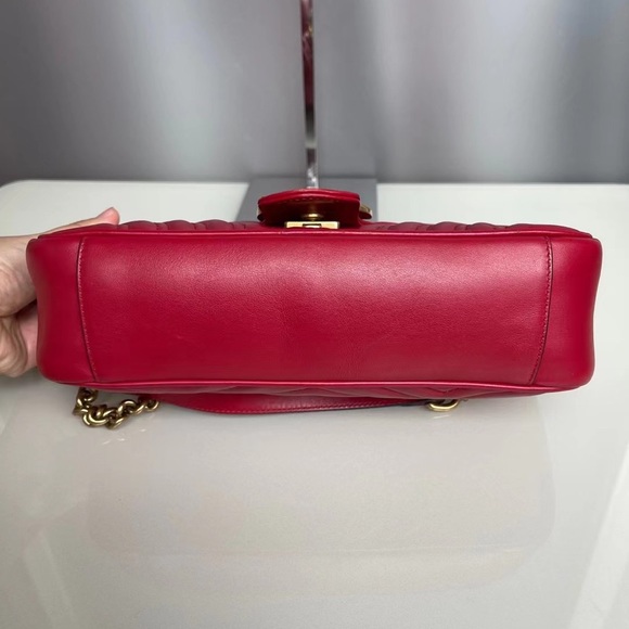 Gucci Marmont 26 Red - Picture 8 of 9